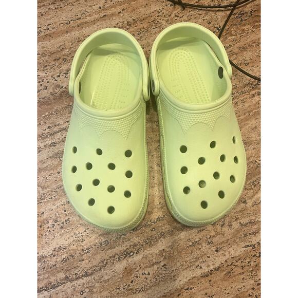 Crocs Classic Clog lime Green W10-11 M8-9 Comfort Slip On Foam Sandals wide - Picture 9 of 10